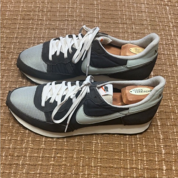 Nike Other - Nike Men's Black and White Sneakers Nike Challenger OG